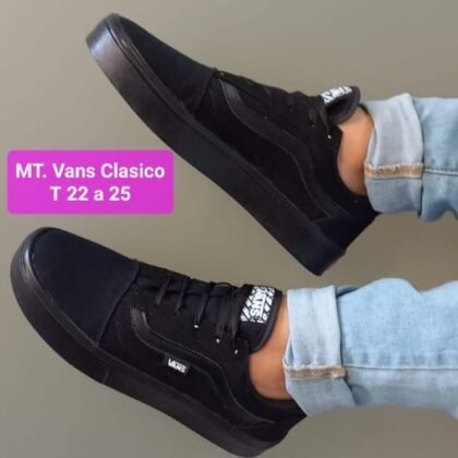 MT. VANS CLASICO NEGRO
