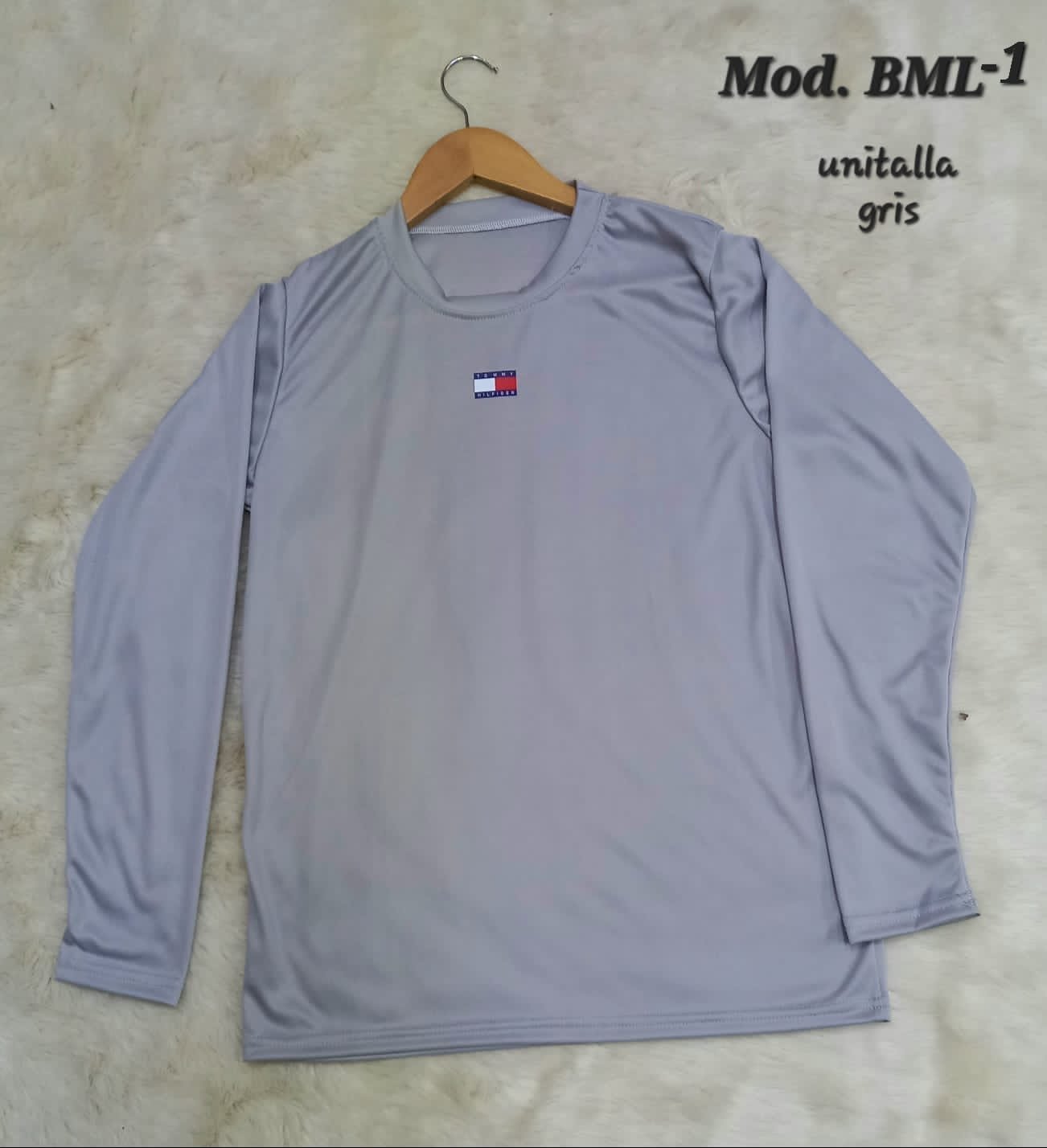 PLAYERA BML-1 GRIS UNITALLA.