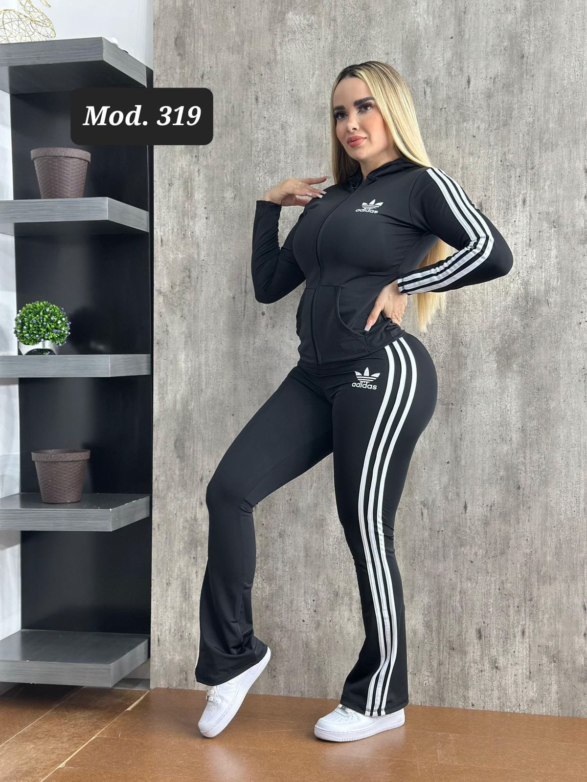 CONJ. DEPORTIVO LICRA MOD. 319 UNITALLA