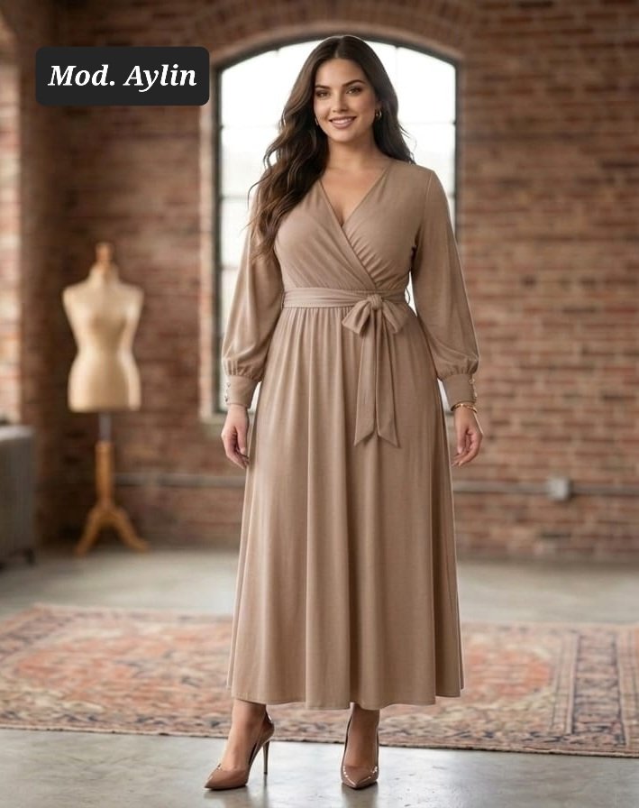 VESTIDO CURVY MOD. AYLIN CAPUCHINO